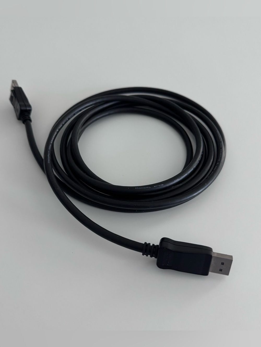 Black BizLink Dell OEM DisplayPort to DisplayPort Cable 10FT Male to Male